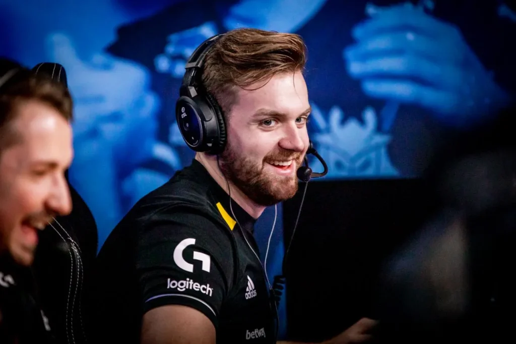 NAVI NiKo